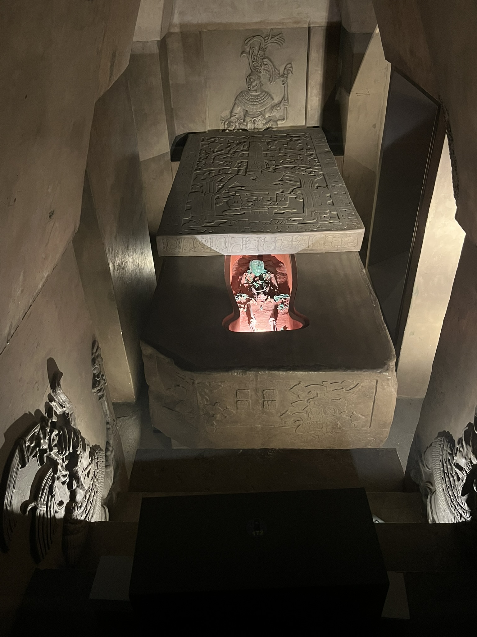 パレンケのパカル王の墓の再現