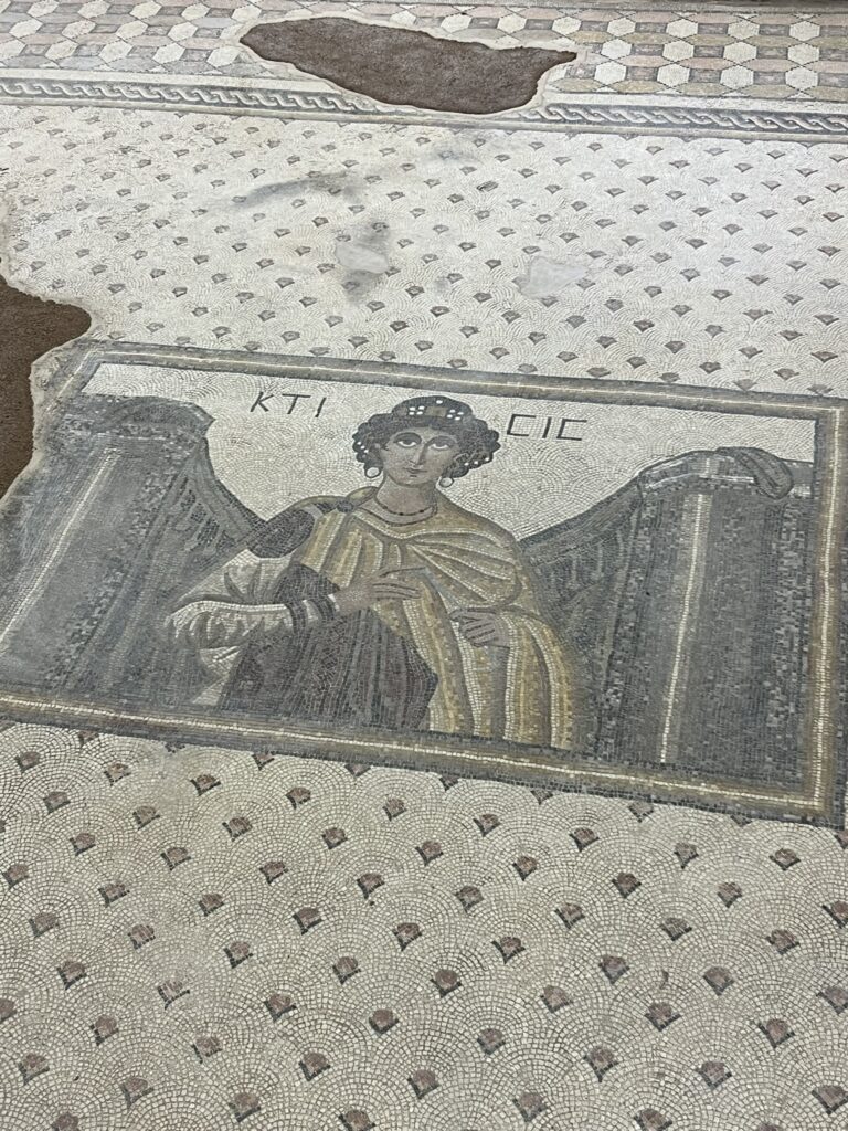 シャンルウルファモザイク博物館のクティシス